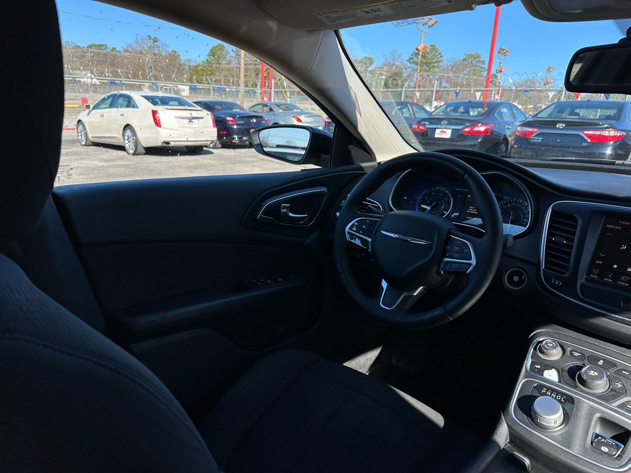 Chrysler 200 4dr Sdn Limited FWD 2016