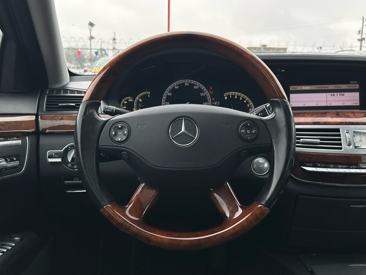 Mercedes-Benz S-Class 4dr Sdn 5.5L V8 RWD 2008