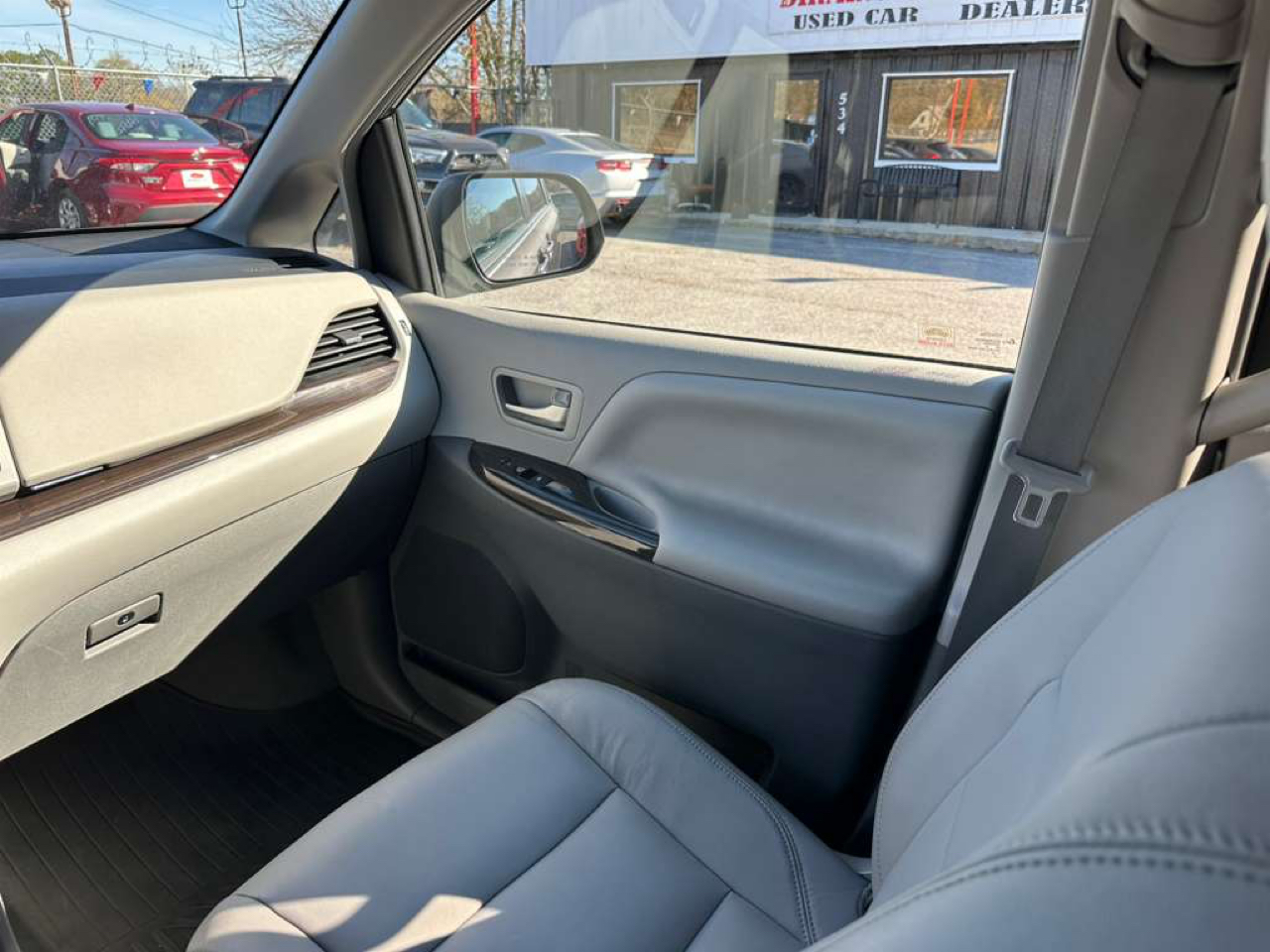 Toyota Sienna Limited Premium AWD 7-Passenger (Natl) 2019