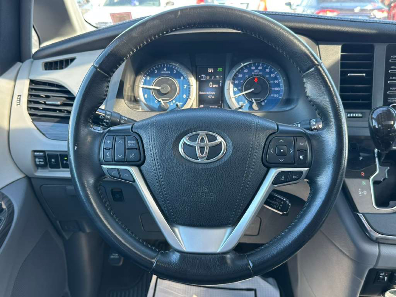 Toyota Sienna Limited Premium AWD 7-Passenger (Natl) 2019