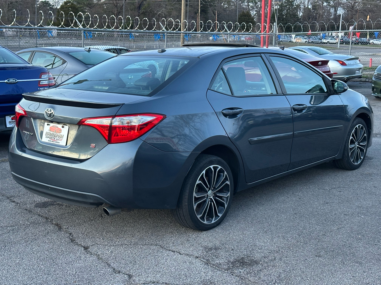 Toyota Corolla 4dr Sdn CVT LE Premium (Natl) 2014