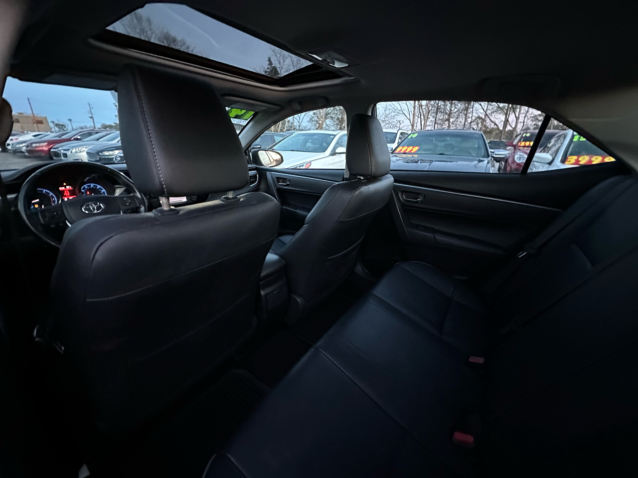 Toyota Corolla 4dr Sdn CVT LE Premium (Natl) 2014