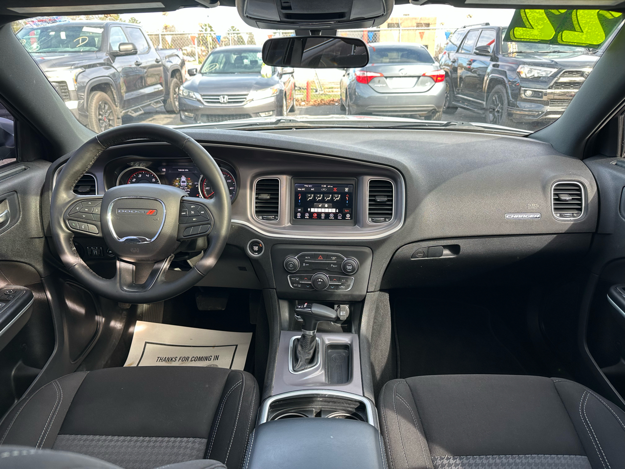 Dodge Charger SXT RWD 2022