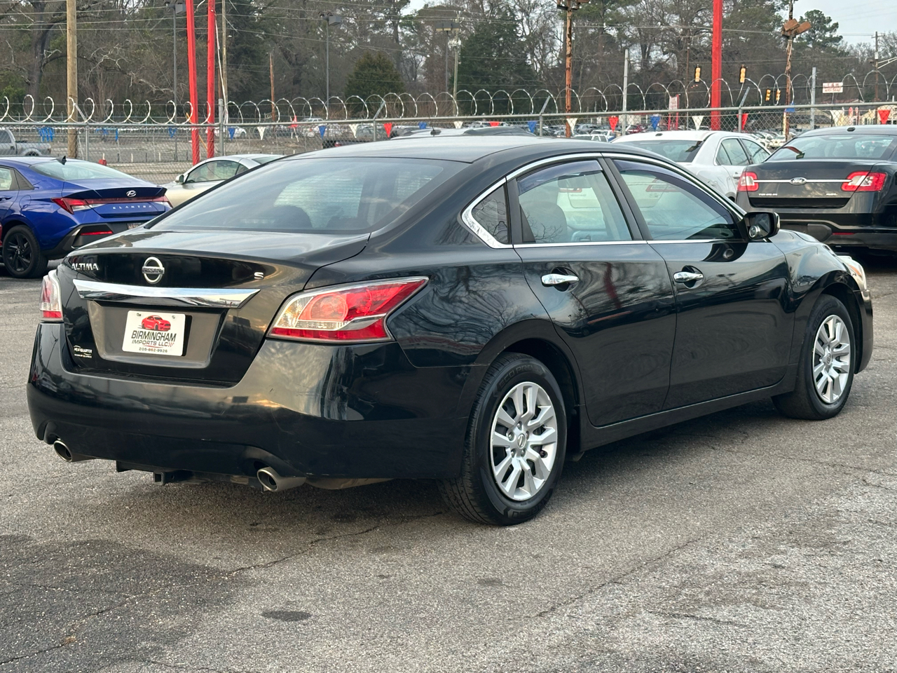 Nissan Altima 4dr Sdn I4 2.5 S 2015