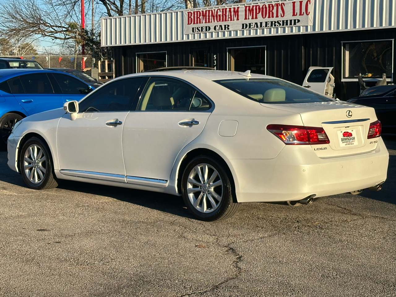 Lexus ES 350 4dr Sdn 2010