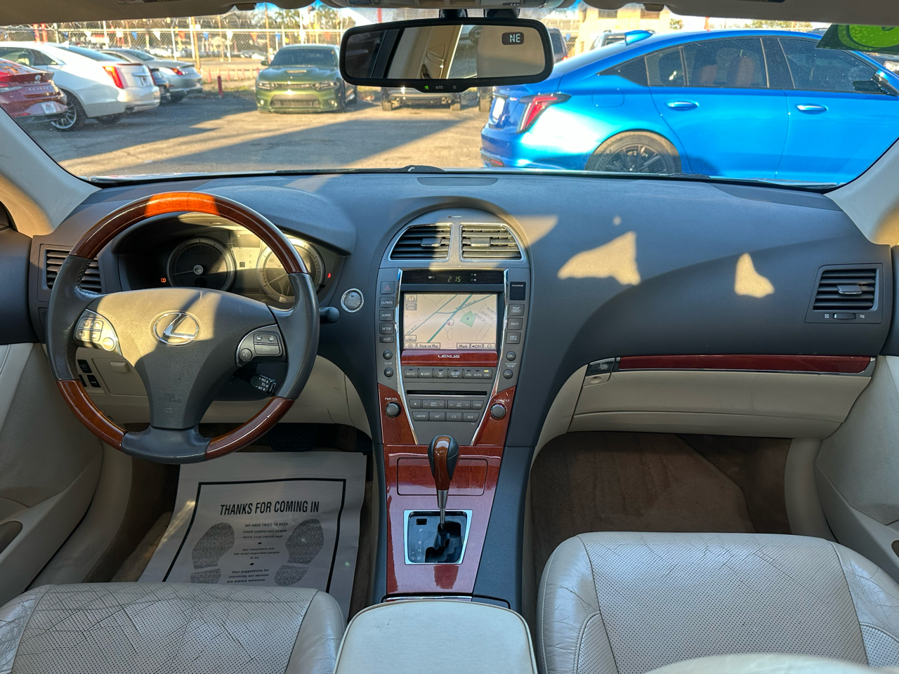 Lexus ES 350 4dr Sdn 2010