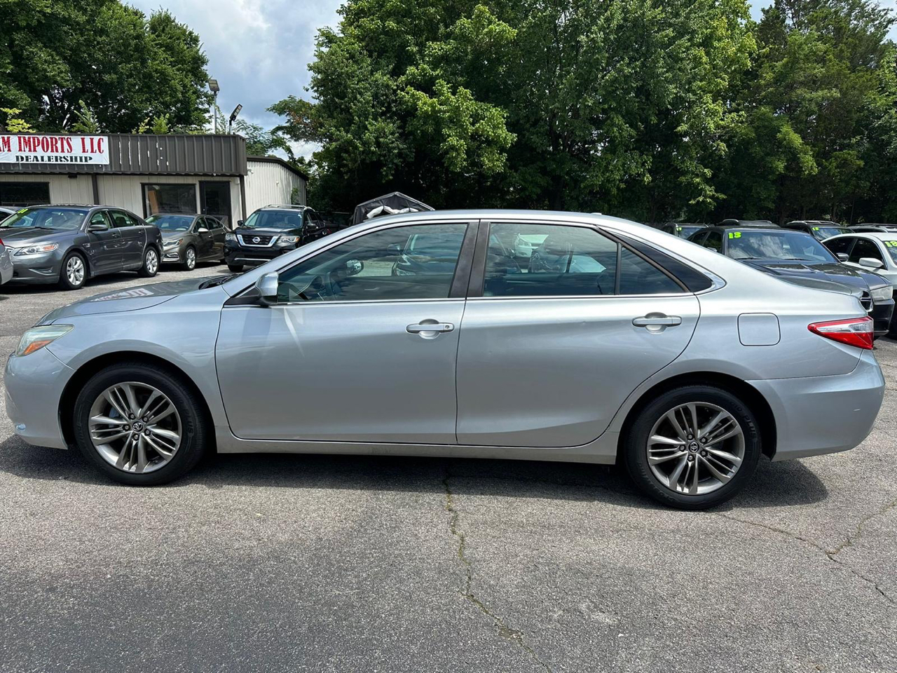 Toyota Camry 4dr Sdn I4 Auto SE w/Special Edition Pkg (Natl) 2016