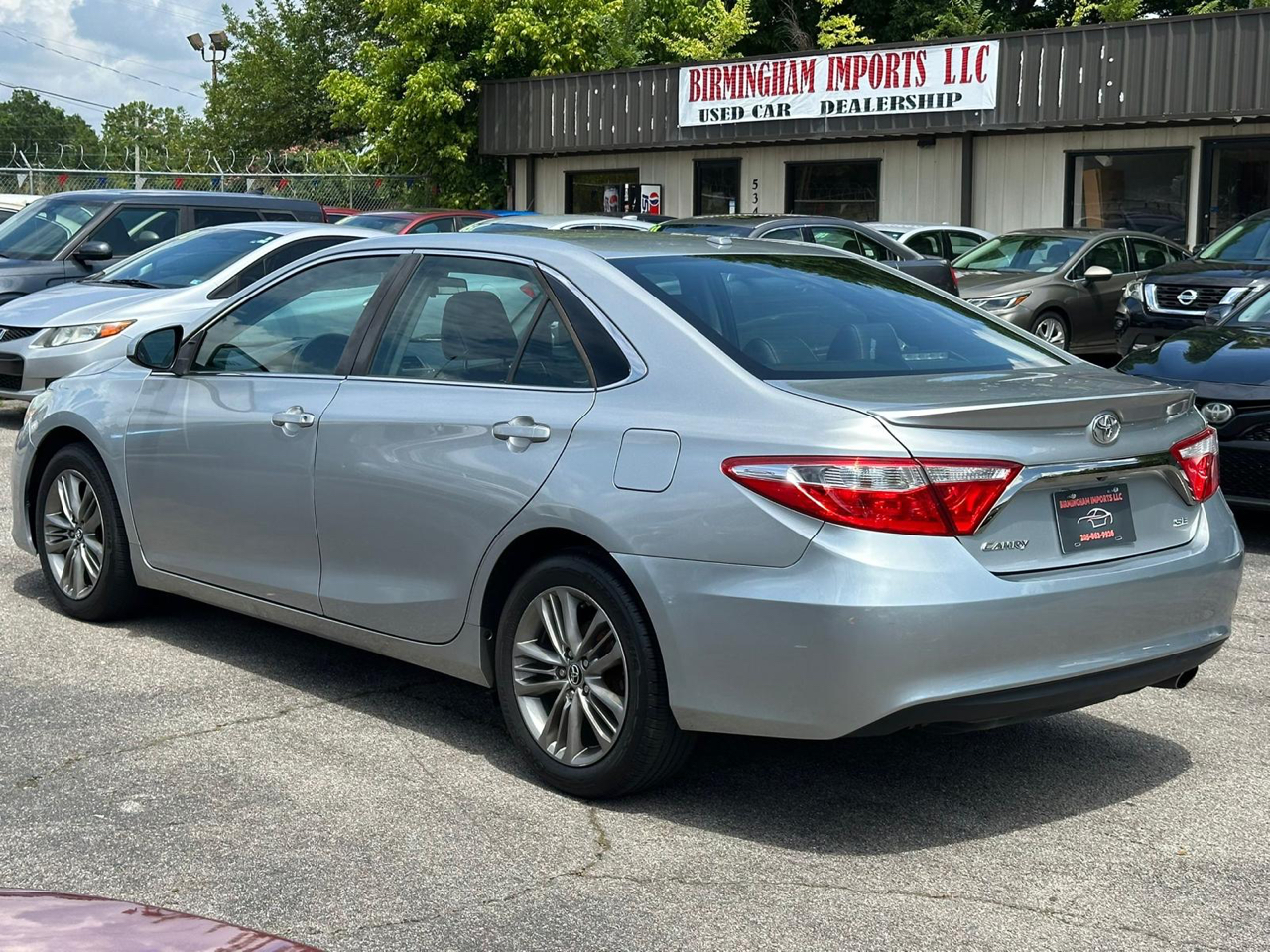 Toyota Camry 4dr Sdn I4 Auto SE w/Special Edition Pkg (Natl) 2016