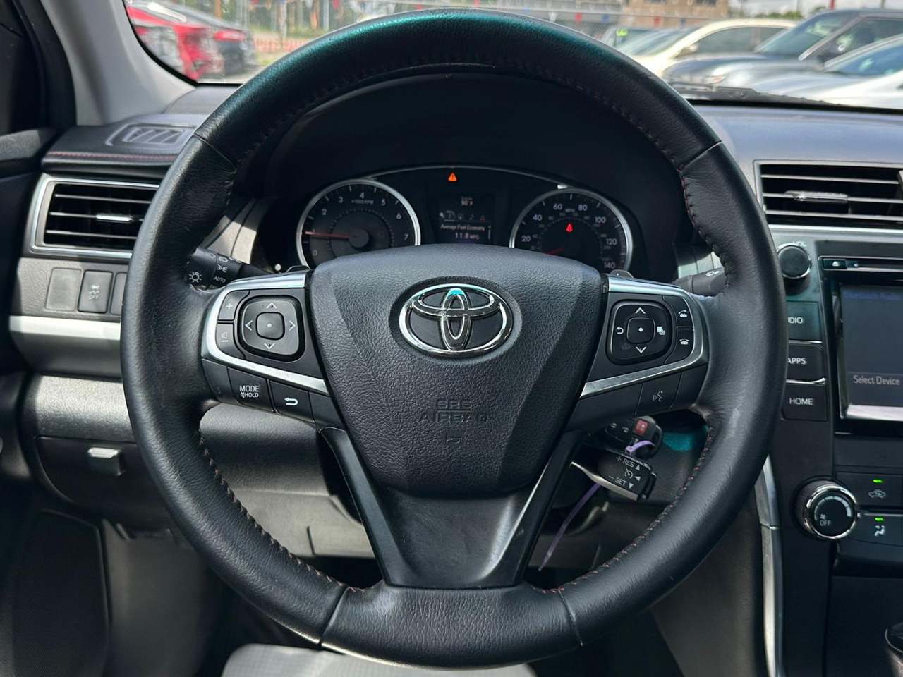 Toyota Camry 4dr Sdn I4 Auto SE w/Special Edition Pkg (Natl) 2016