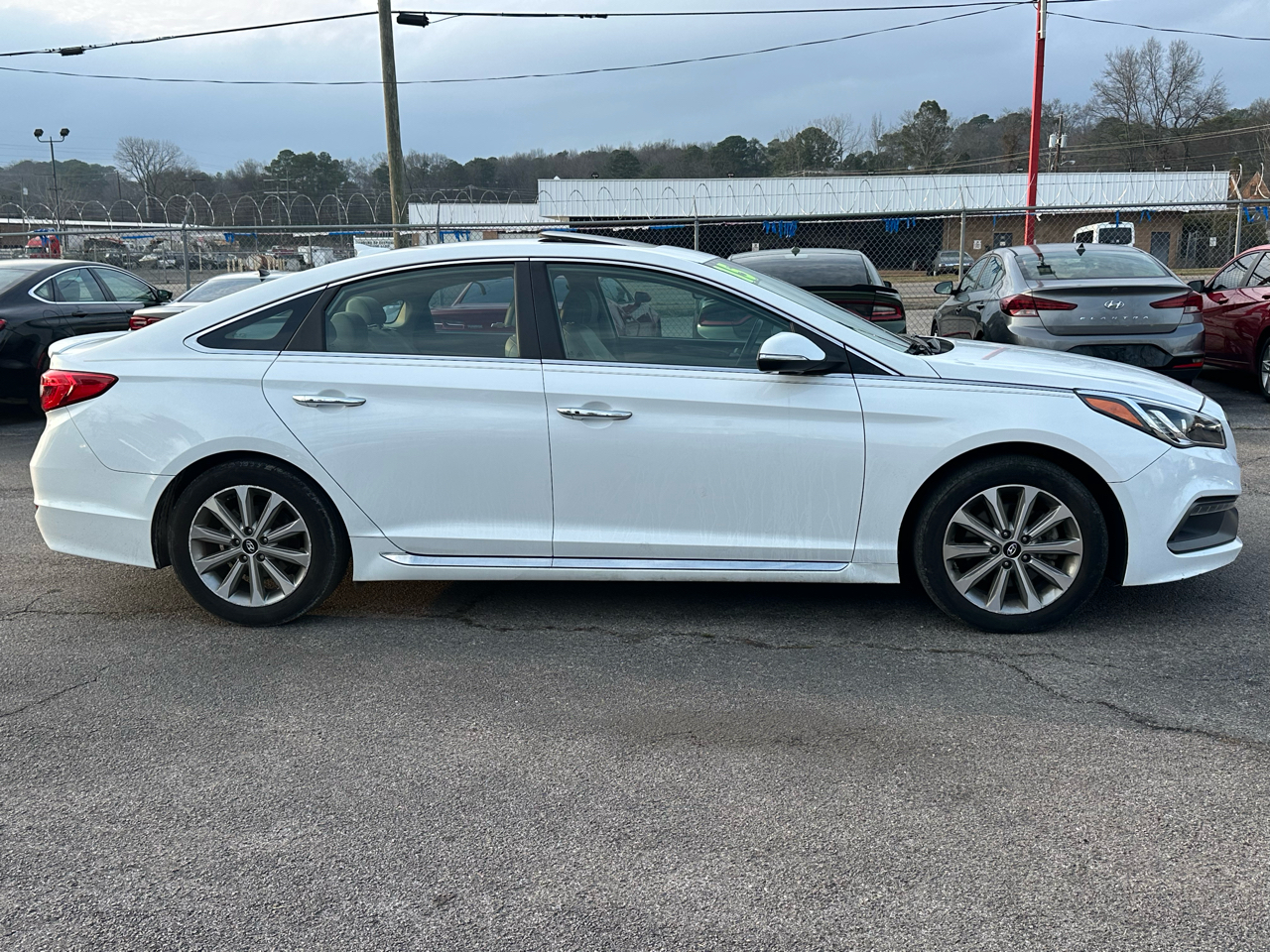 Hyundai Sonata 4dr Sdn 2.4L Limited 2016