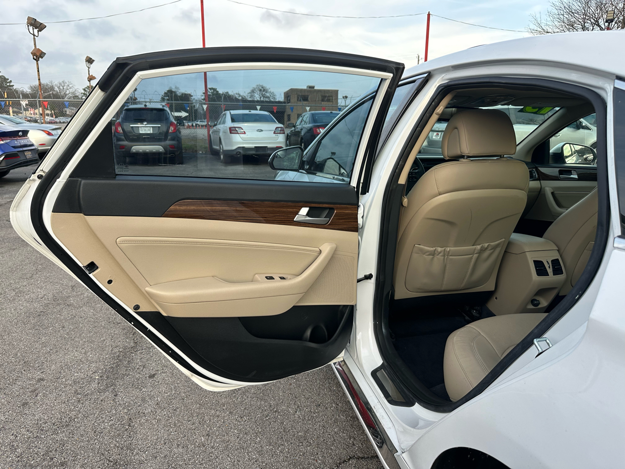 Hyundai Sonata 4dr Sdn 2.4L Limited 2016