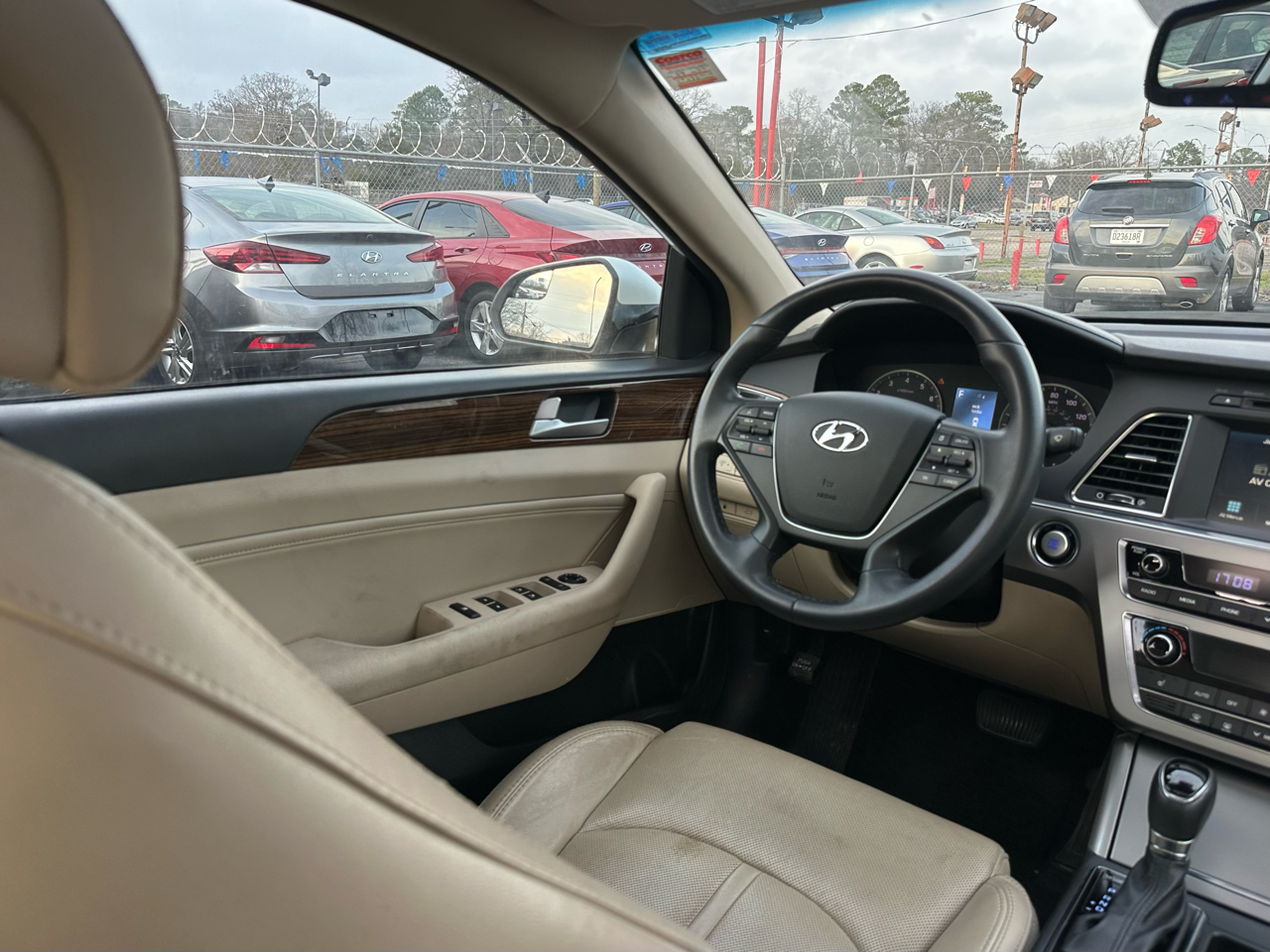 Hyundai Sonata 4dr Sdn 2.4L Limited 2016