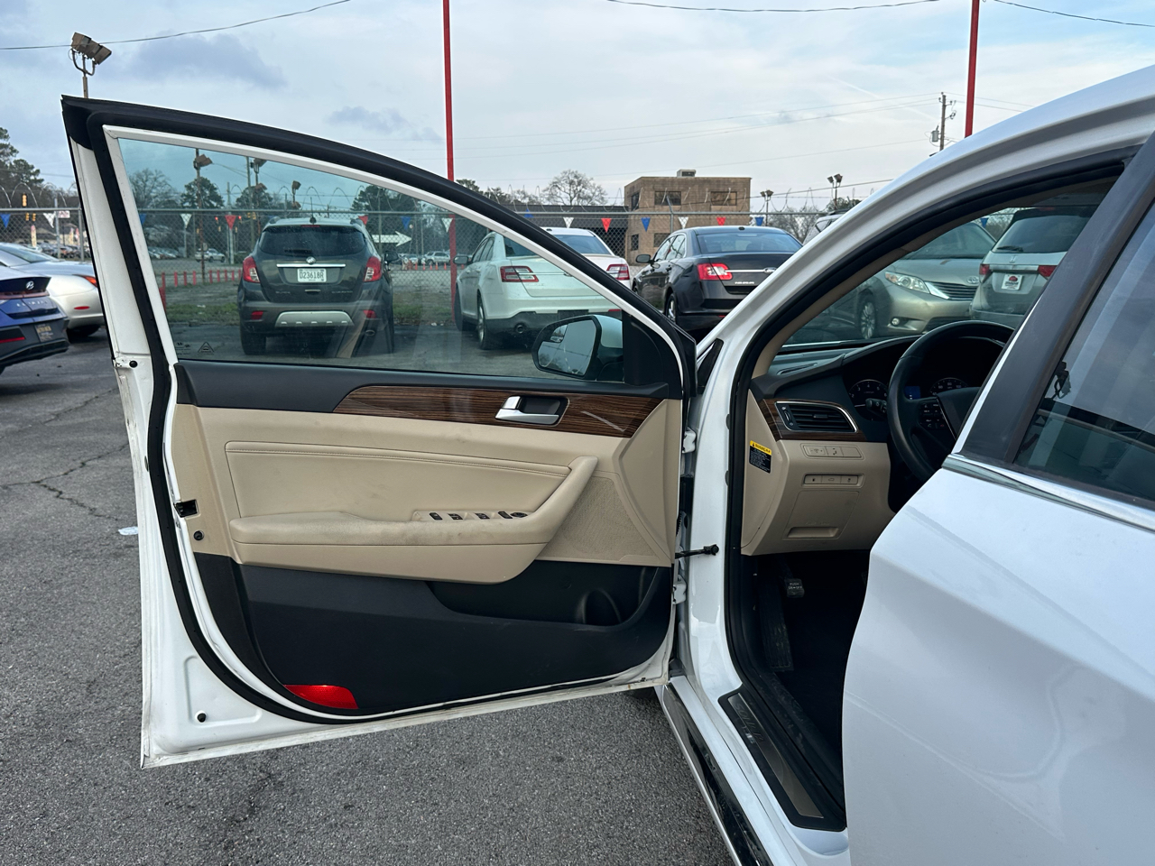 Hyundai Sonata 4dr Sdn 2.4L Limited 2016