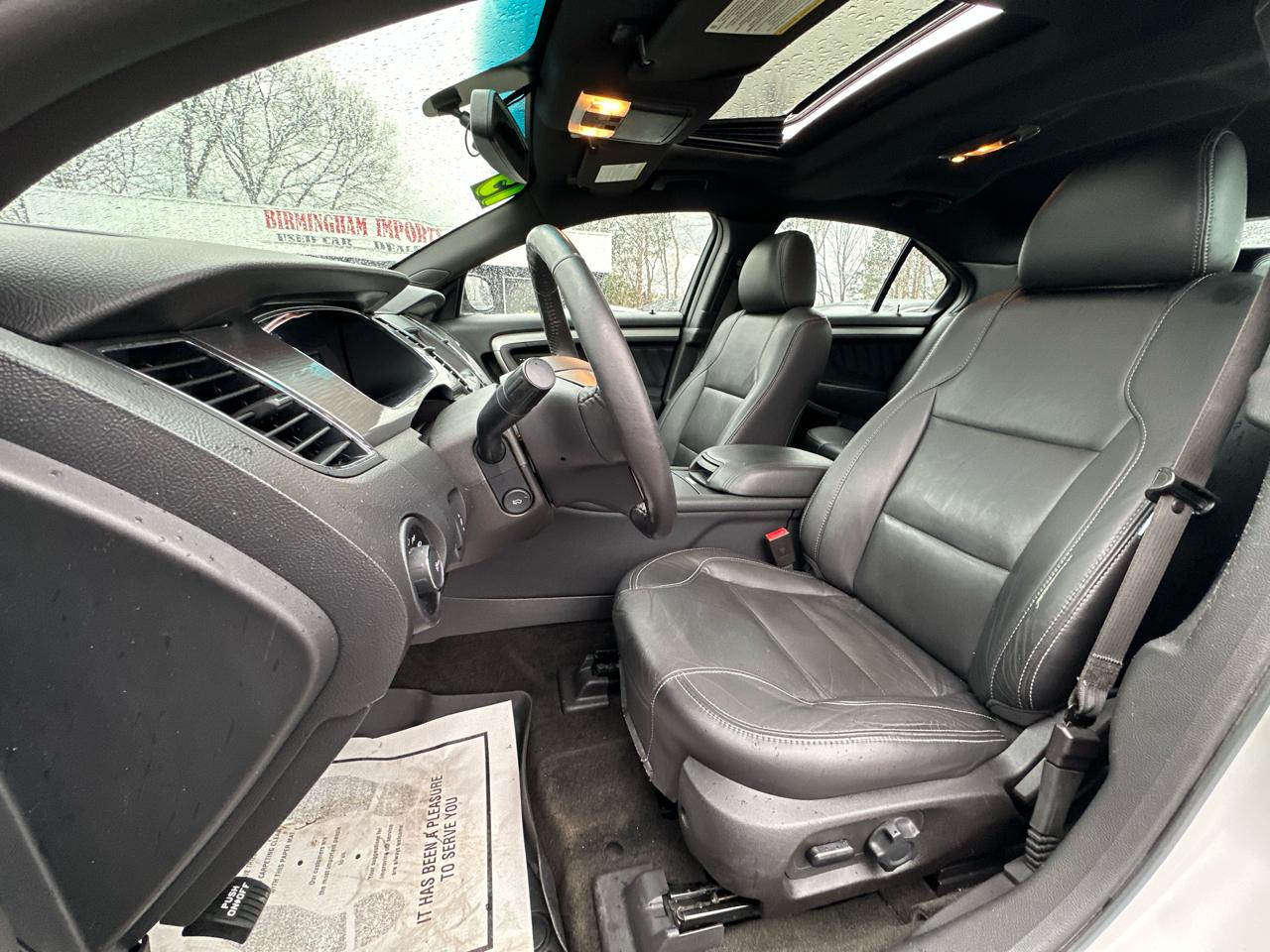 Ford Taurus 4dr Sdn SEL AWD 2015