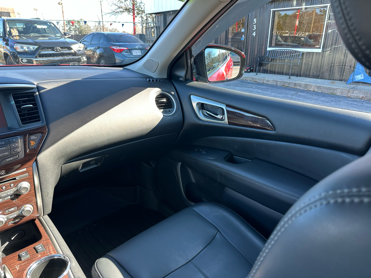 Nissan Pathfinder 2WD 4dr SL 2016