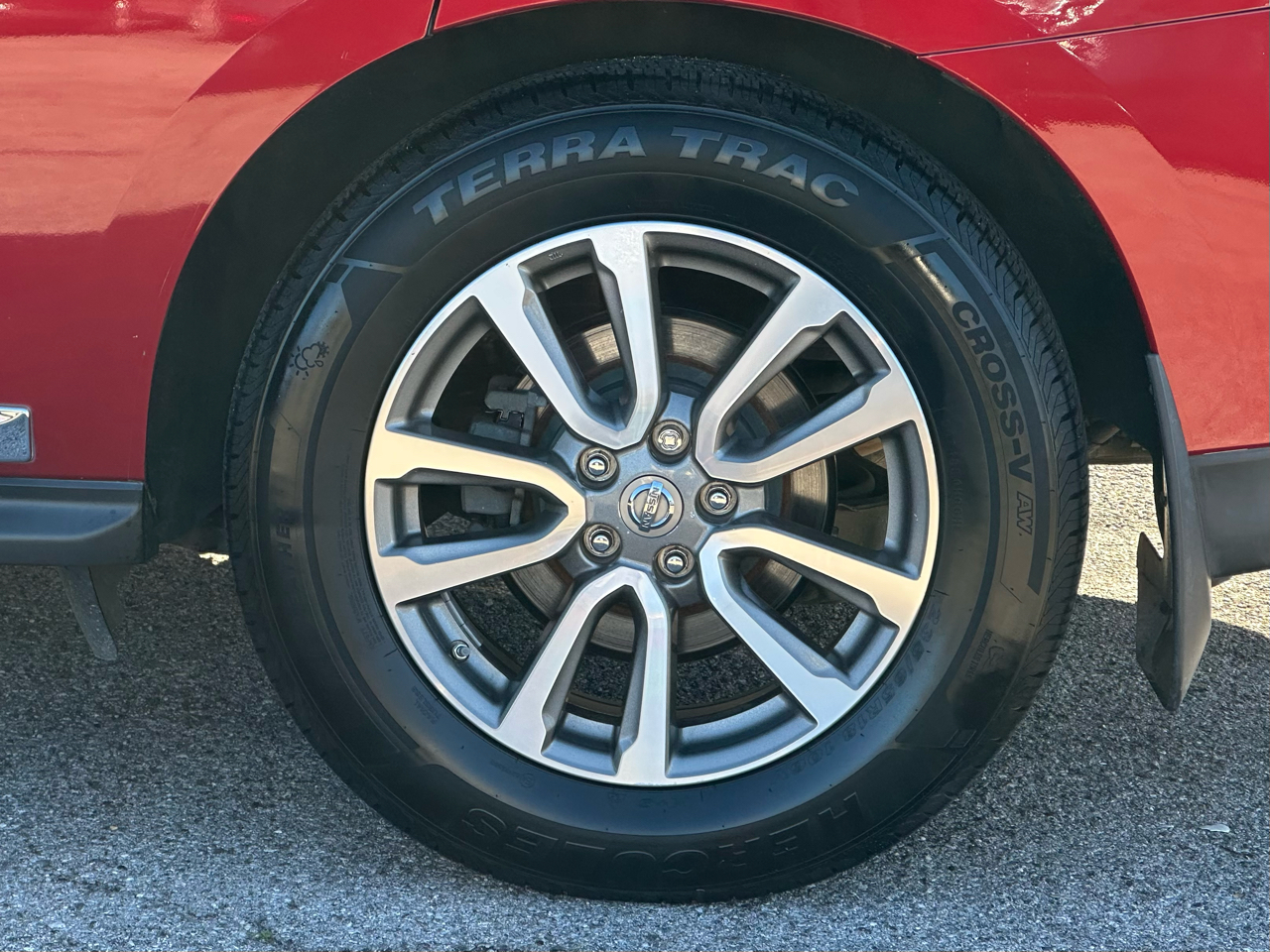 Nissan Pathfinder 2WD 4dr SL 2016