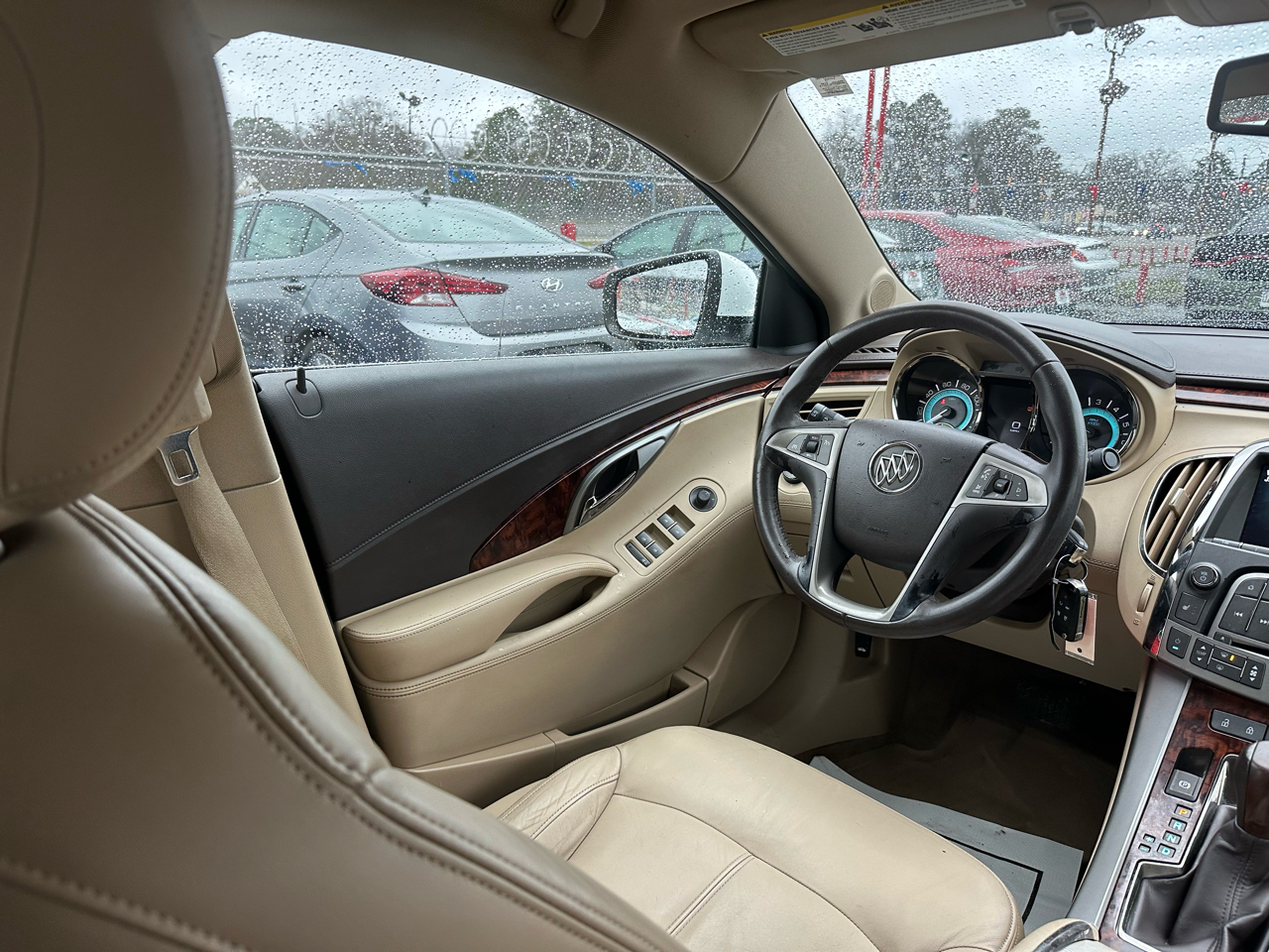 Buick LaCrosse 4dr Sdn Leather FWD 2012