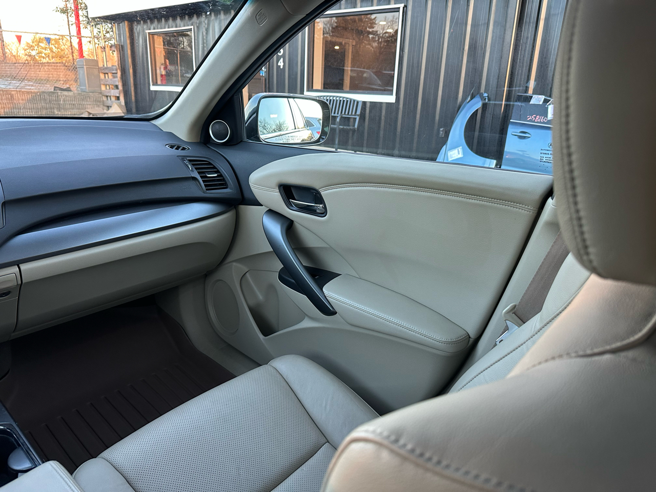 Acura RDX FWD 4dr Tech Pkg 2015