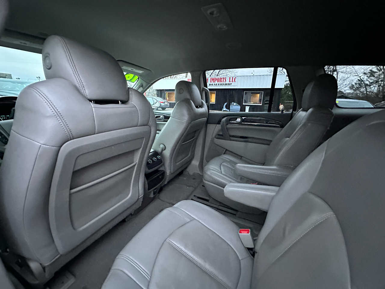 Buick Enclave FWD 4dr Convenience 2016