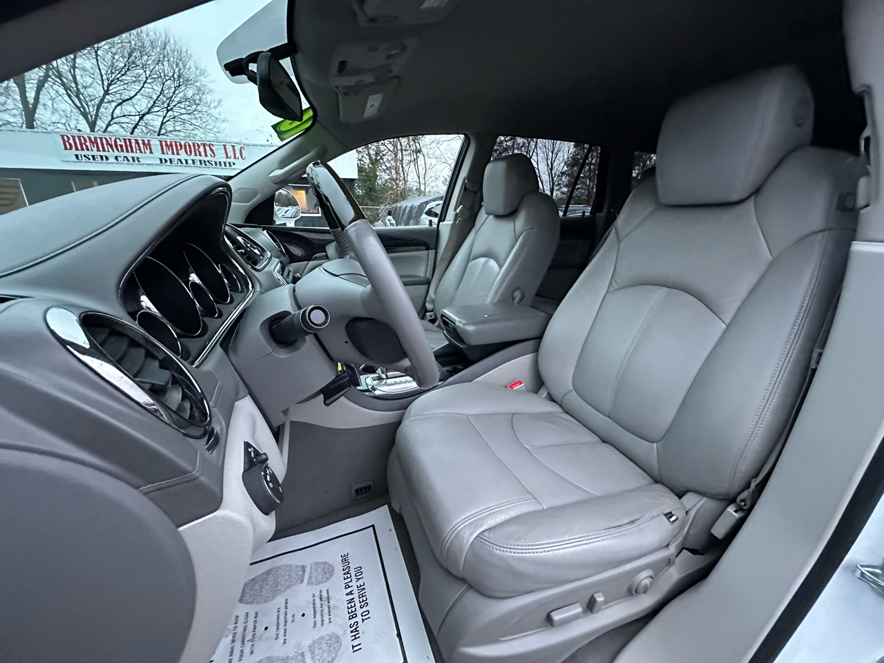 Buick Enclave FWD 4dr Convenience 2016