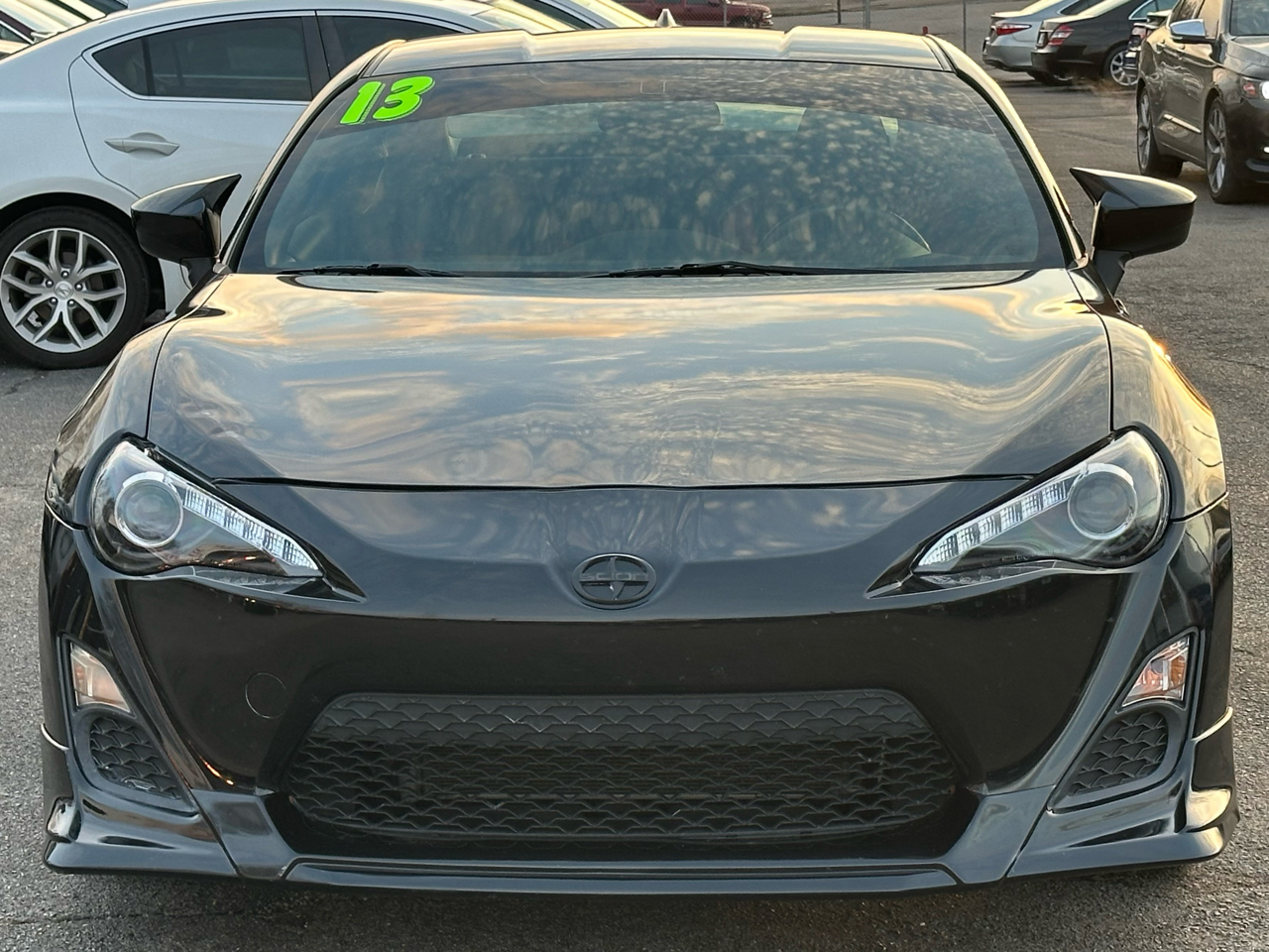 Scion FR-S 2dr Cpe Man (Natl) 2013