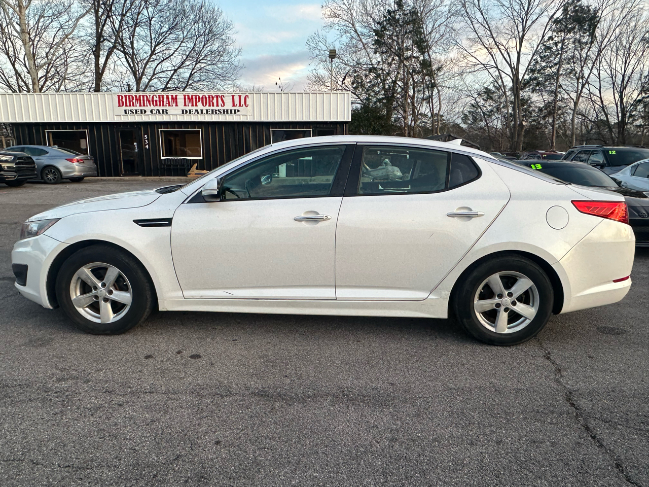 Kia Optima 4dr Sdn 2.4L Auto LX 2011