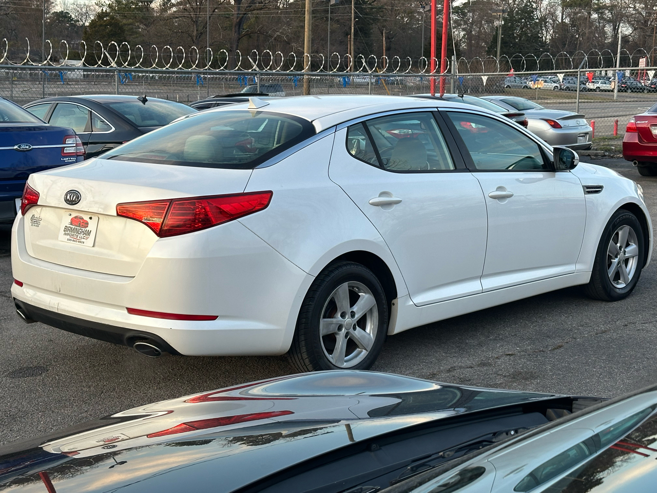 Kia Optima 4dr Sdn 2.4L Auto LX 2011