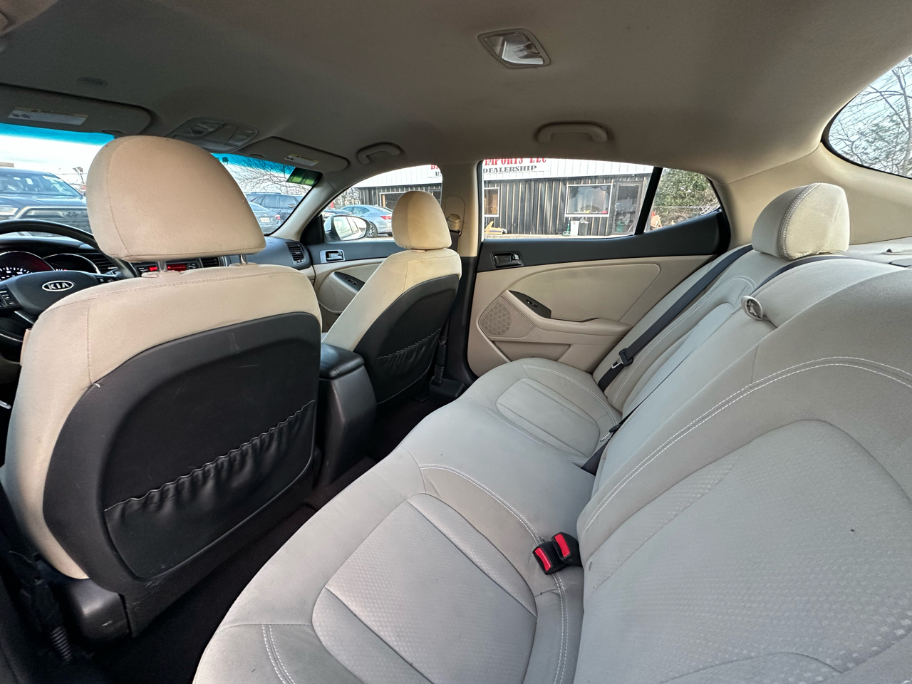 Kia Optima 4dr Sdn 2.4L Auto LX 2011