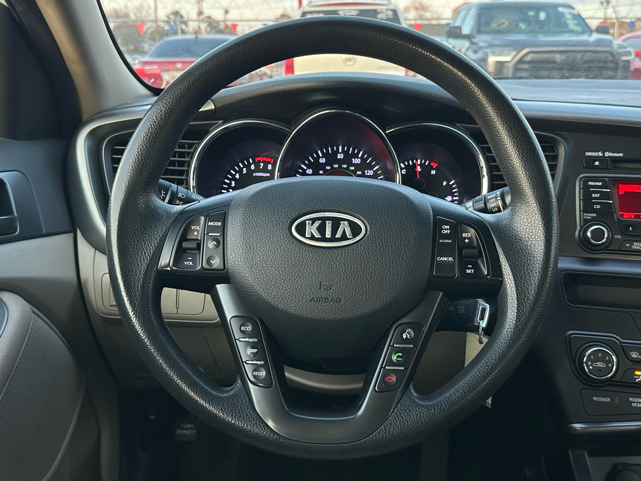 Kia Optima 4dr Sdn 2.4L Auto LX 2011