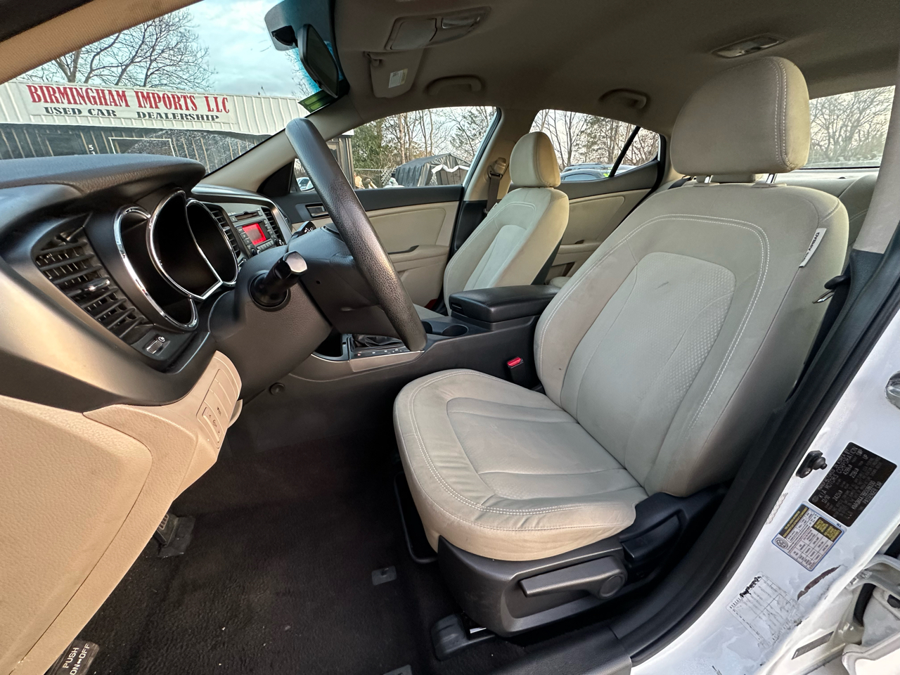 Kia Optima 4dr Sdn 2.4L Auto LX 2011