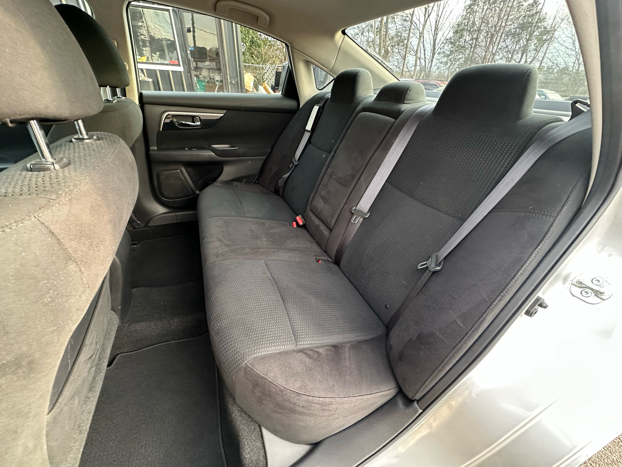 Nissan Altima 4dr Sdn I4 2.5 SV 2014