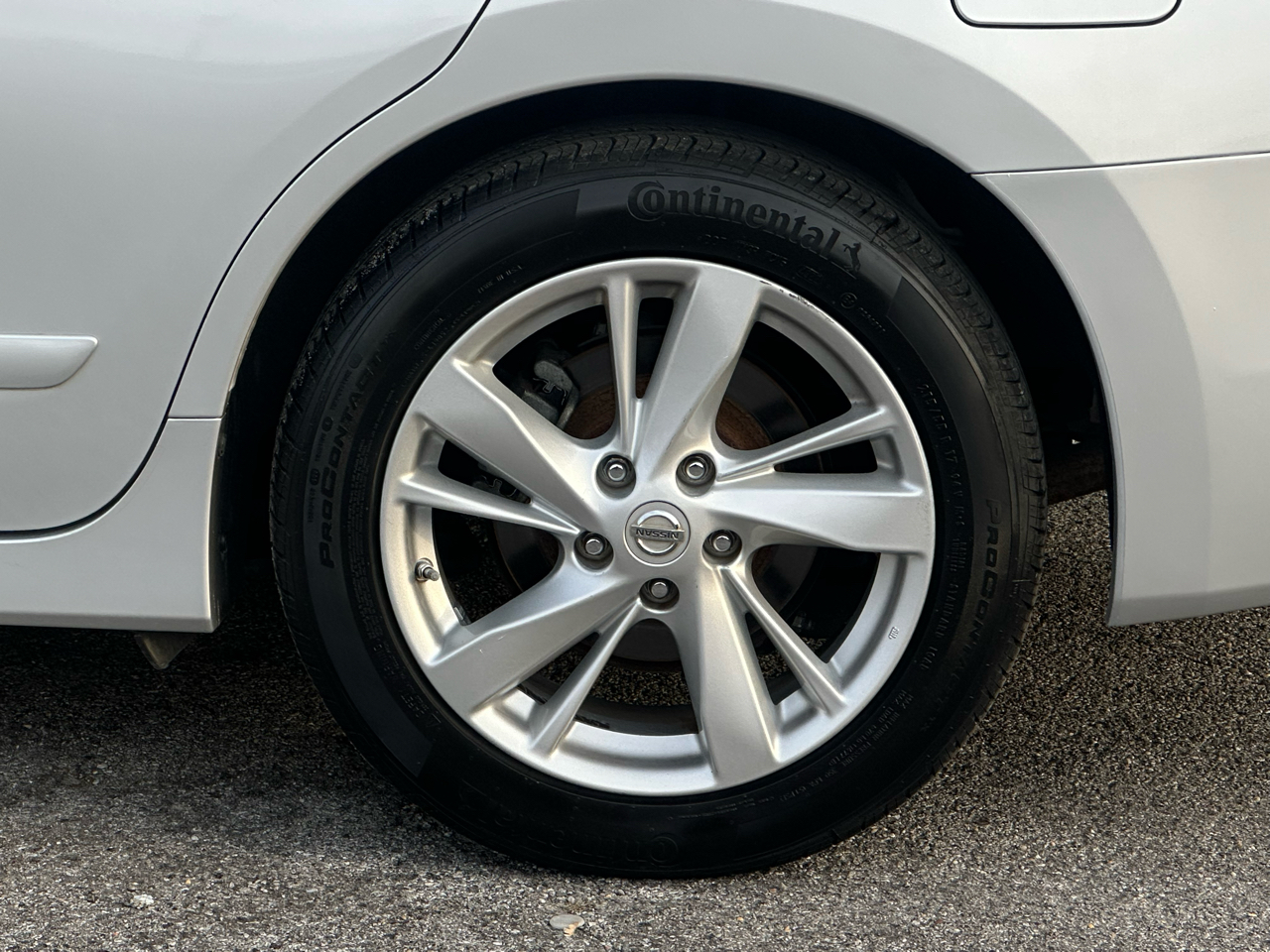 Nissan Altima 4dr Sdn I4 2.5 SV 2014