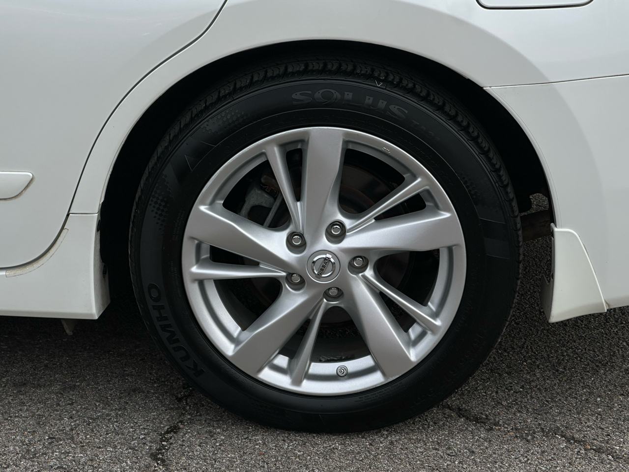 Nissan Altima 4dr Sdn I4 2.5 SL 2014