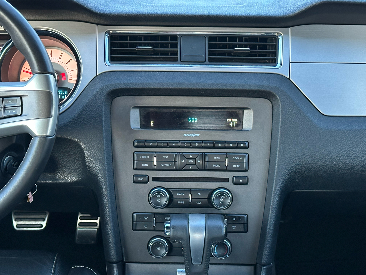 Ford Mustang 2dr Conv V6 2012