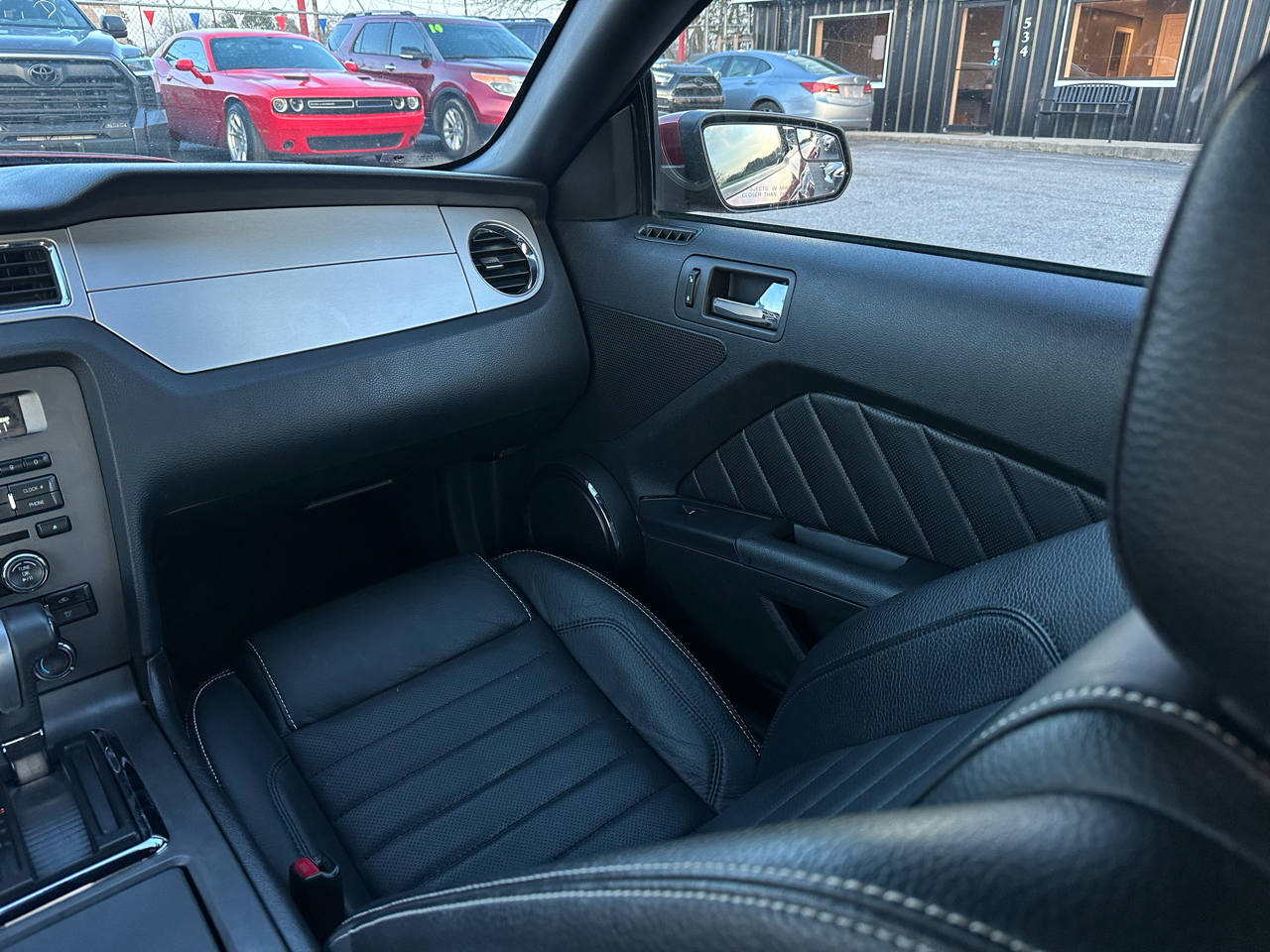 Ford Mustang 2dr Conv V6 2012