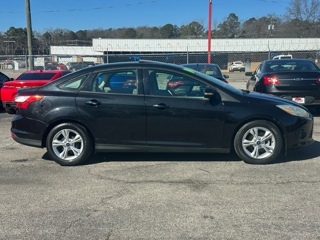 Ford Focus 4dr Sdn SE 2014