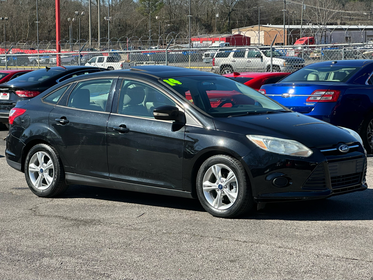 Ford Focus 4dr Sdn SE 2014