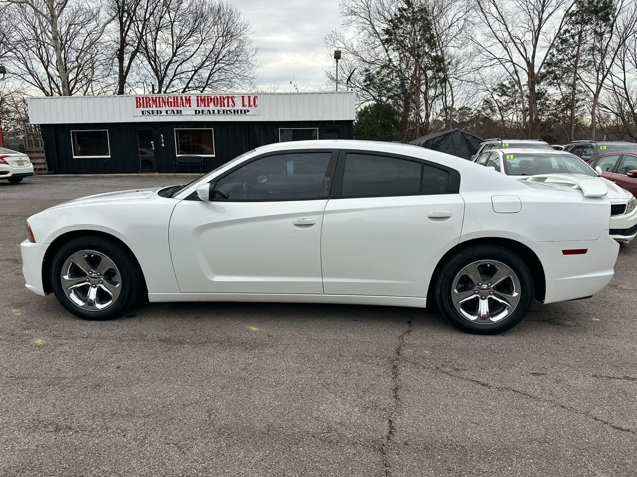 Dodge Charger 4dr Sdn SXT RWD 2013