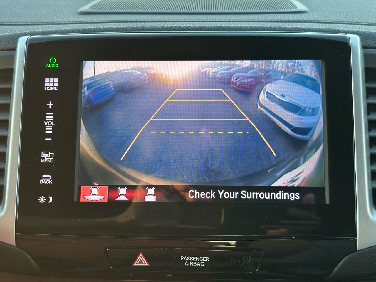 Honda Pilot 2WD 4dr Touring w/RES & Navi 2016