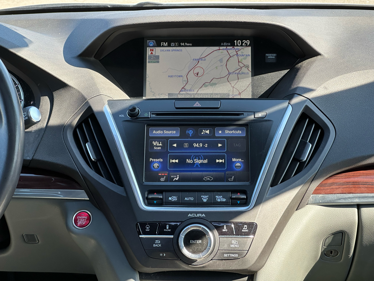 Acura MDX SH-AWD 4dr Tech Pkg 2015