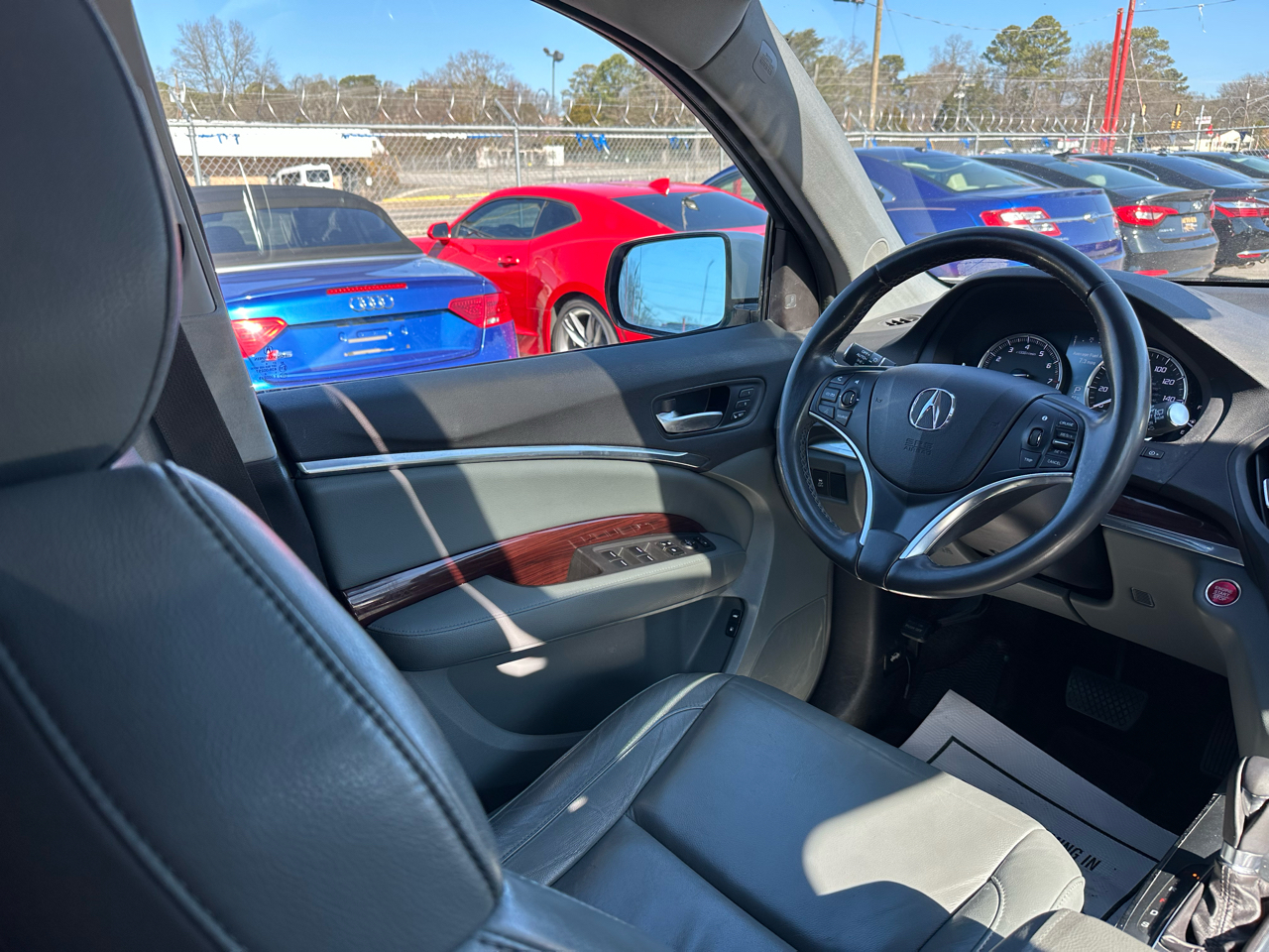 Acura MDX SH-AWD 4dr Tech Pkg 2015