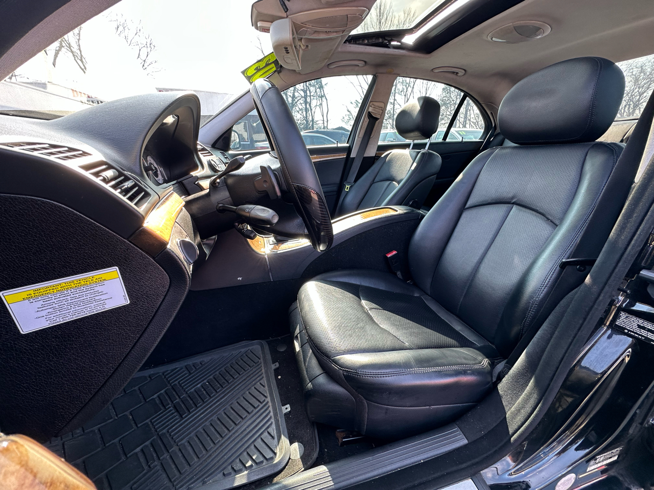 Mercedes-Benz E-Class 4dr Sdn Sport 3.5L 4MATIC 2009