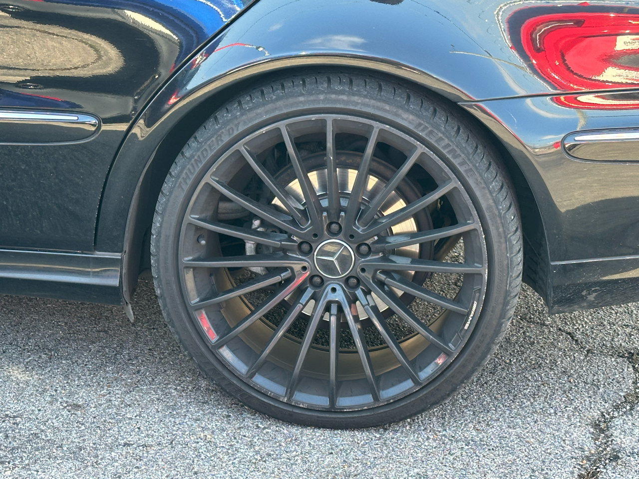 Mercedes-Benz E-Class 4dr Sdn Sport 3.5L 4MATIC 2009