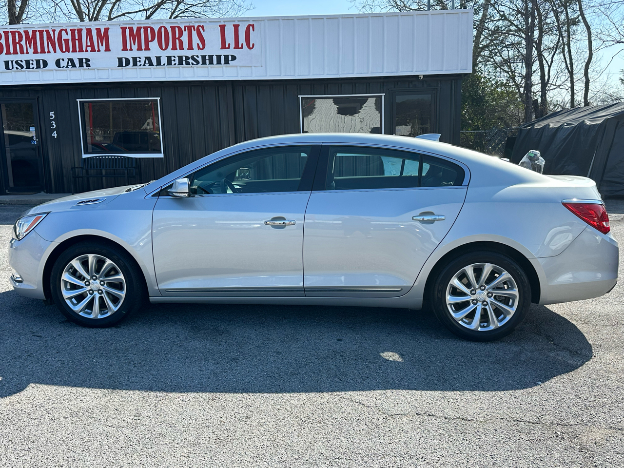 Buick LaCrosse 4dr Sdn Leather FWD 2015