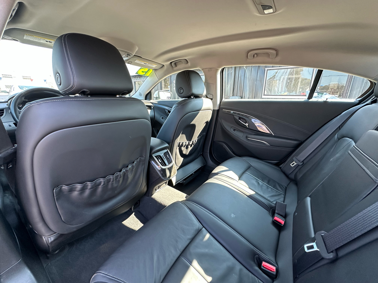 Buick LaCrosse 4dr Sdn Leather FWD 2015