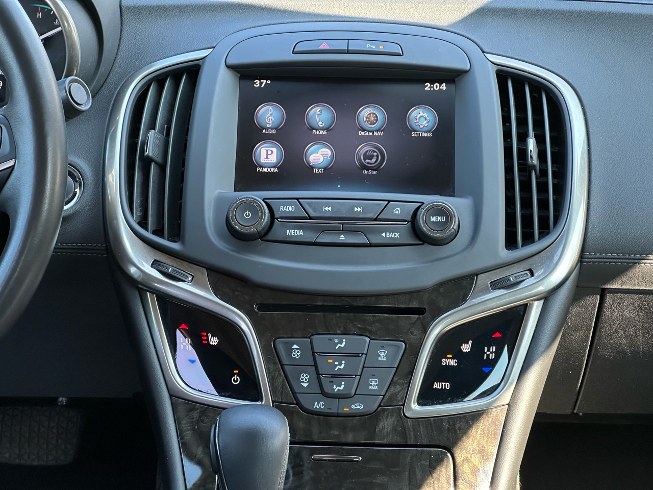 Buick LaCrosse 4dr Sdn Leather FWD 2015