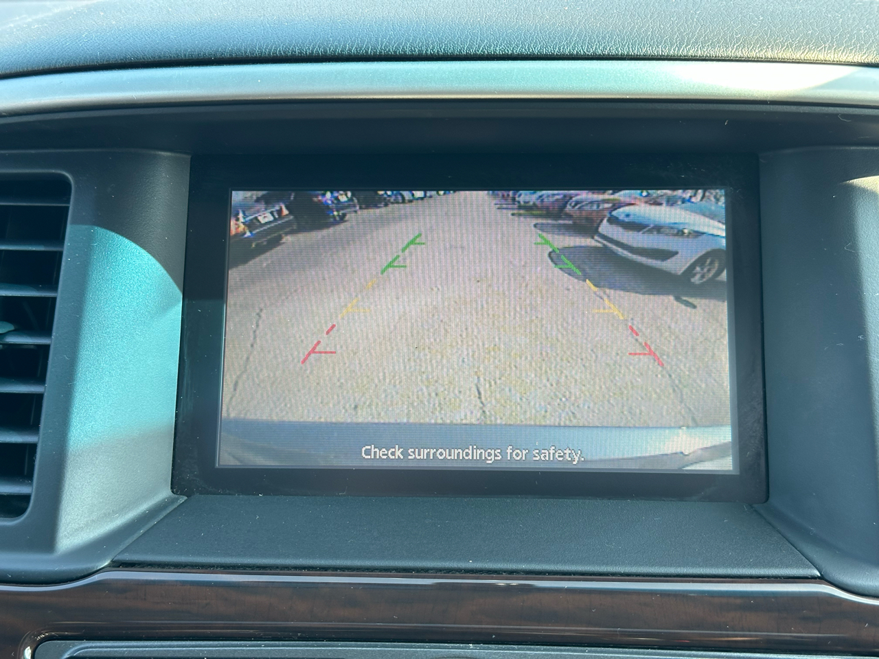 Nissan Pathfinder 2WD 4dr SL 2013