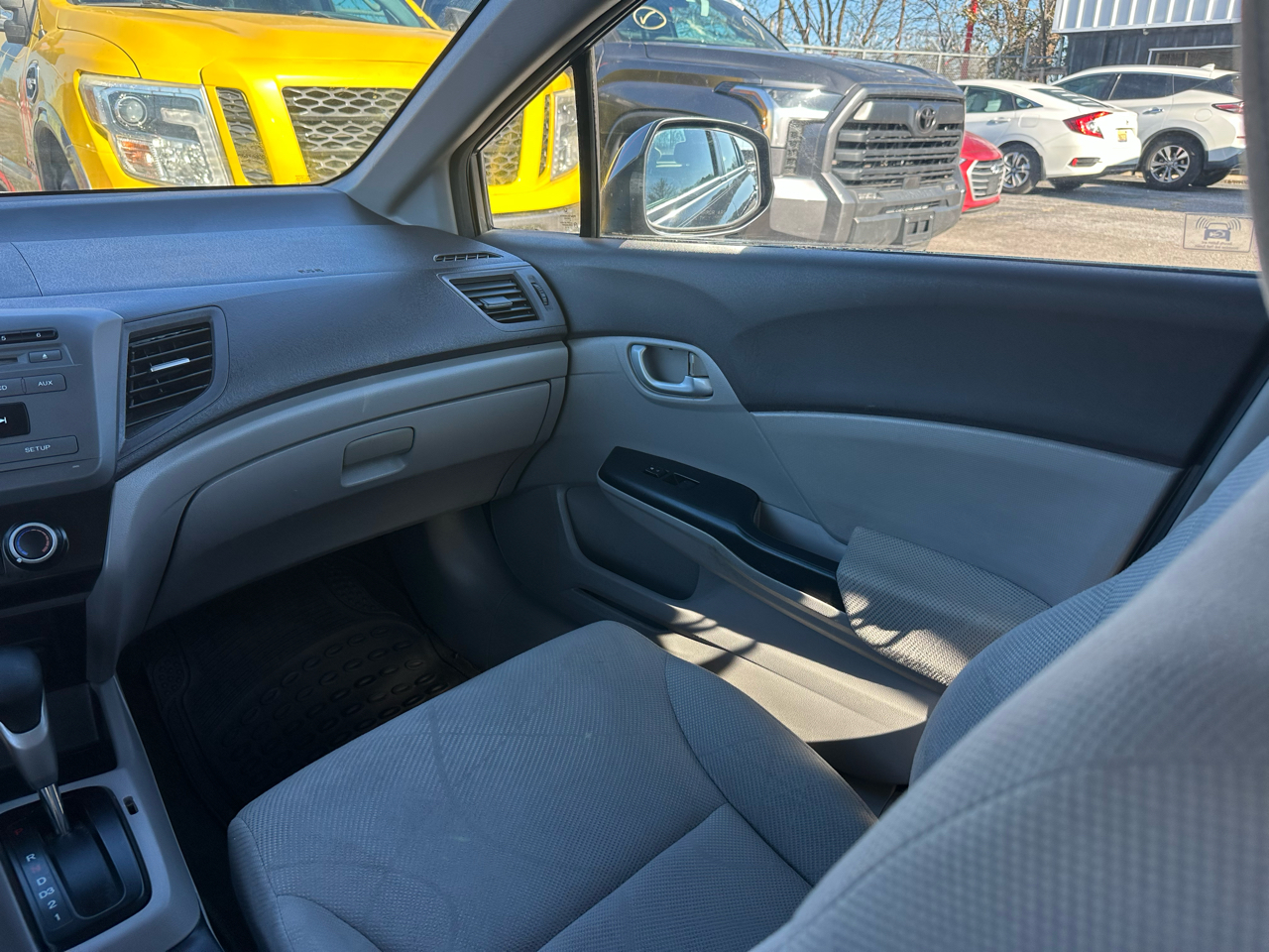 Honda Civic Sdn 4dr Auto LX 2012