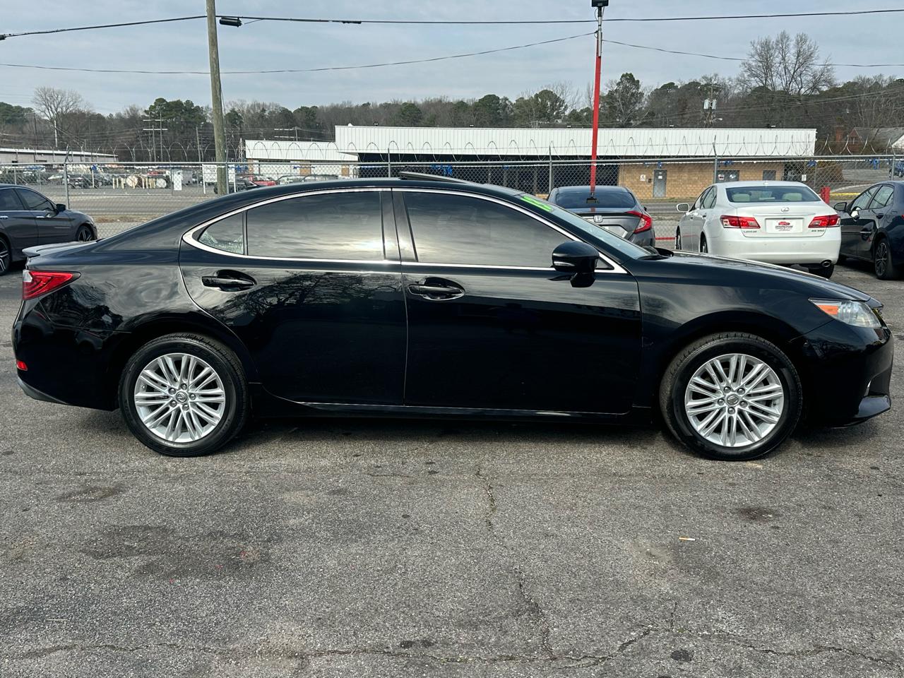 Lexus ES 350 4dr Sdn 2013