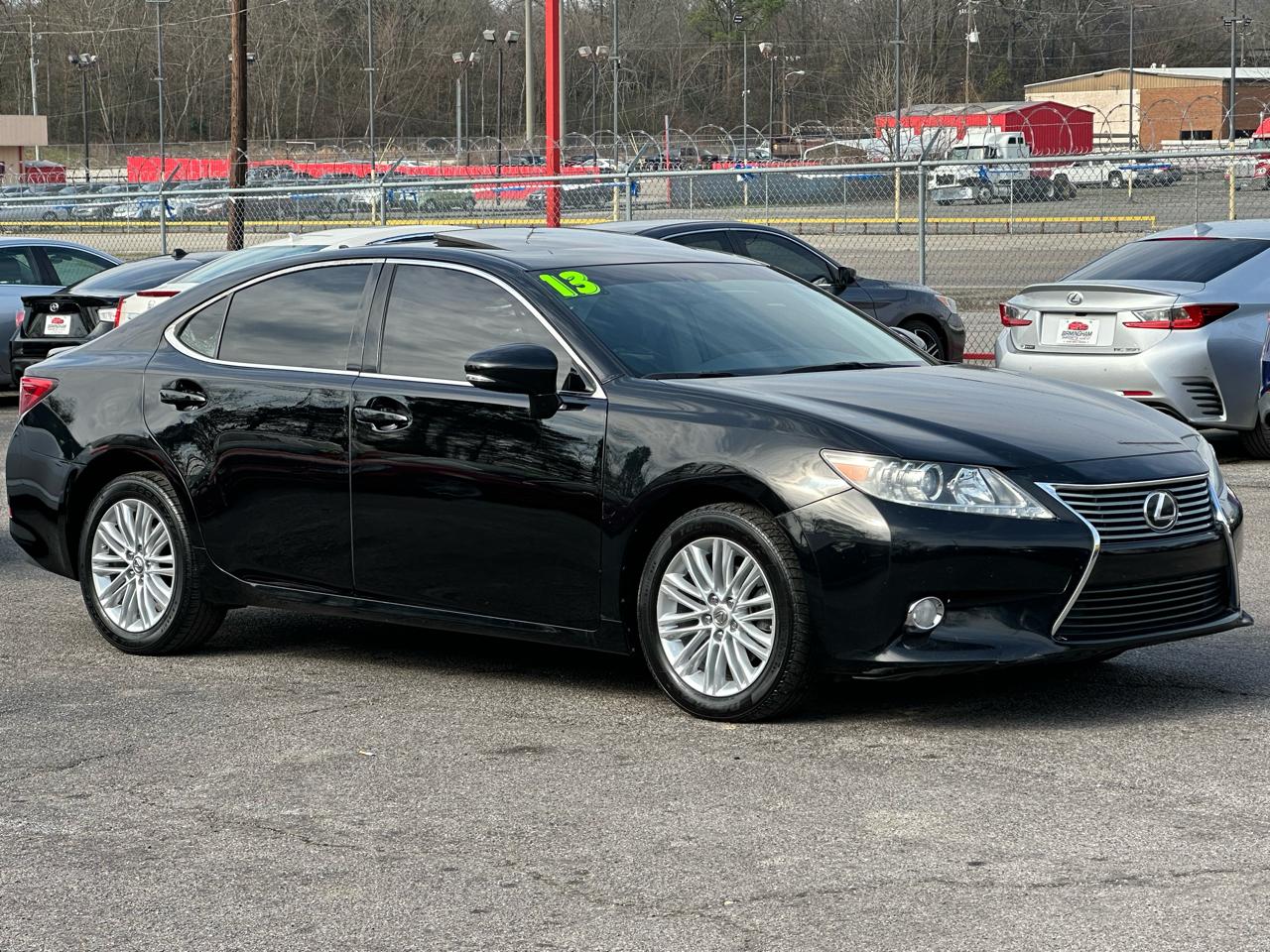 Lexus ES 350 4dr Sdn 2013